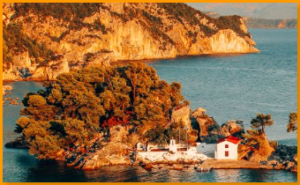 Top 3 destinations in Greek: यूनानी गंतव्य जो पहाड़ और समुद्र को मिलाते हैं